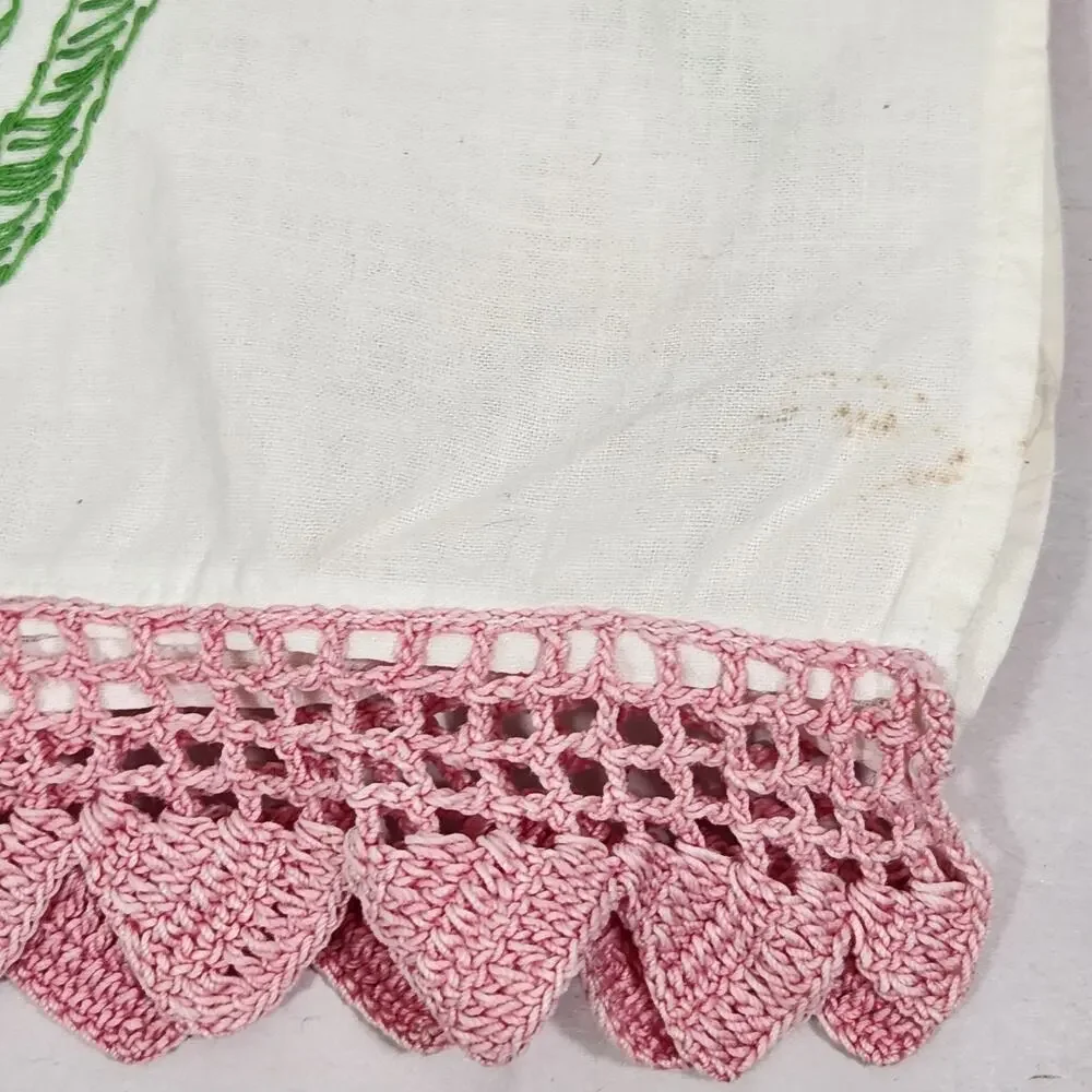 Unbranded vintage cottage